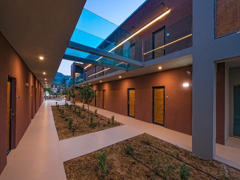 Cooee Corissia Harmony Hotel เยโอริยิอูโปลิส ภายนอก รูปภาพ